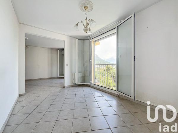 Appartement 4 pièces de 71 m² à La Valette-du-Var (83160)