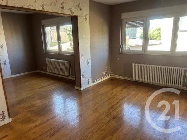 Maison à vendre  11 pièces - 213 m 2   YUTZ  - 57
