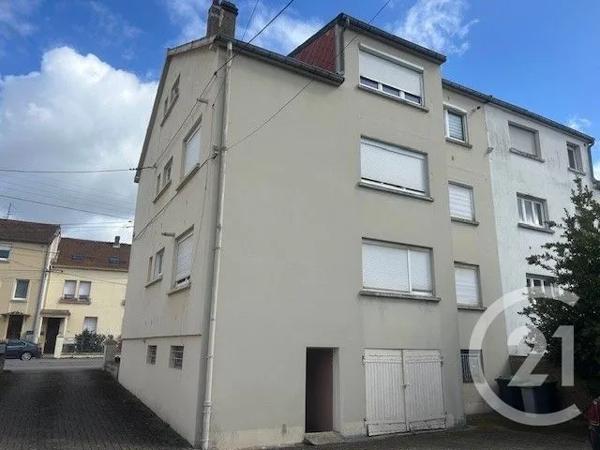Maison à vendre  11 pièces - 213 m 2   YUTZ  - 57
