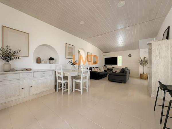 Mas en pierre sur 1,2 hectare – oliveraie, calme