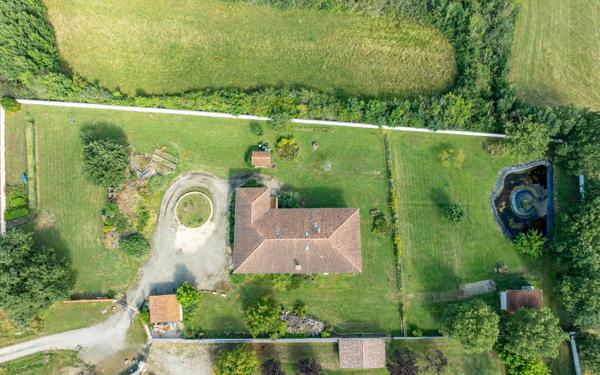 Maison à vendre    7 pièces •  Septfonds