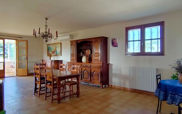 Maison à vendre    7 pièces •  Septfonds