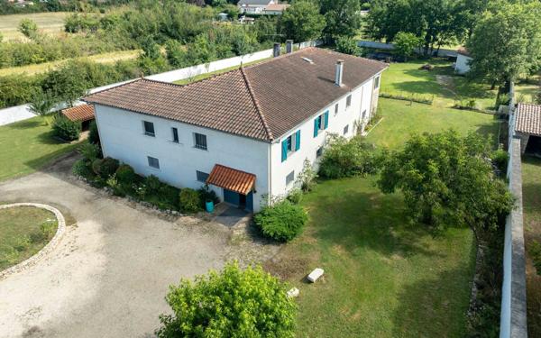 Maison à vendre    7 pièces •  Septfonds