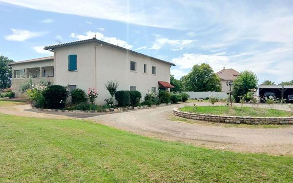 Maison à vendre    7 pièces •  Septfonds