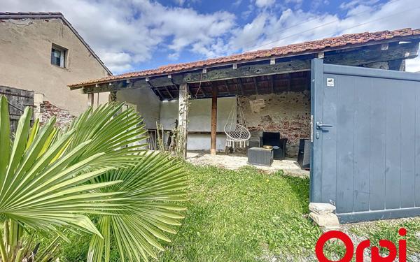 Maison à vendre    6 pièces • 258 m2 Saint-Victor