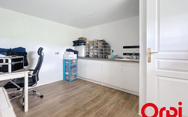 Maison à vendre    6 pièces • 258 m2 Saint-Victor