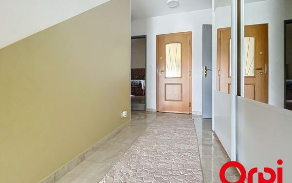 Maison à vendre    6 pièces • 258 m2 Saint-Victor