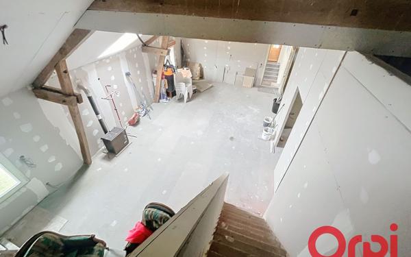 Maison à vendre    6 pièces • 258 m2 Saint-Victor