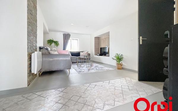 Maison à vendre    6 pièces • 258 m2 Saint-Victor