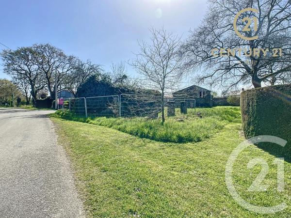 Terrain à vendre  364 m2 MAUVES SUR LOIRE - 44