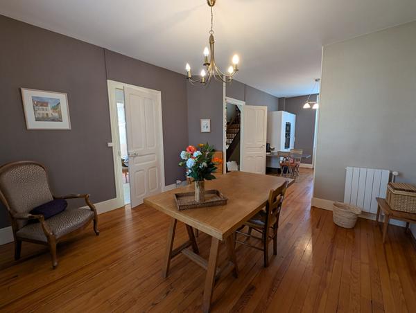 Maison familiale de charme, secteur Gare - Bourg En Bresse