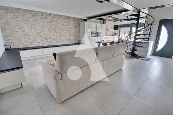 Maison 6 pièces 140 m2
