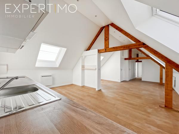 Breux-Jouy (91650) Appartement F3 avec jardin privatif et deux places de stationnement