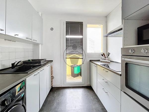 Location                                                      Appartement
                        
                     4 pièces                      68 m2                     à Saint-Quentin