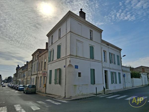 Biens de prestige à vendre Pauillac : 350 000 € - AJP Pauillac Immobilier