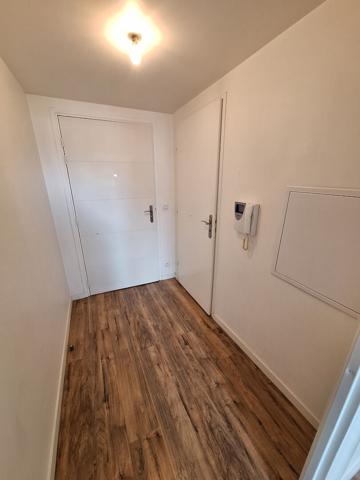 Appartement 1 pièce 27.89 m2