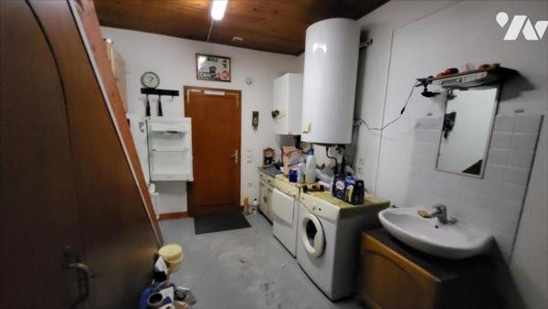 Pavillon de plain-pied sur 2130 m² de terrain plat