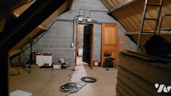 Pavillon de plain-pied sur 2130 m² de terrain plat