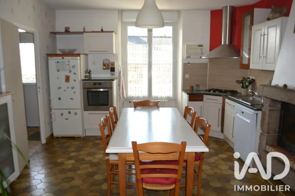 Maison à vendre 4 pièces 90 m² Fougères