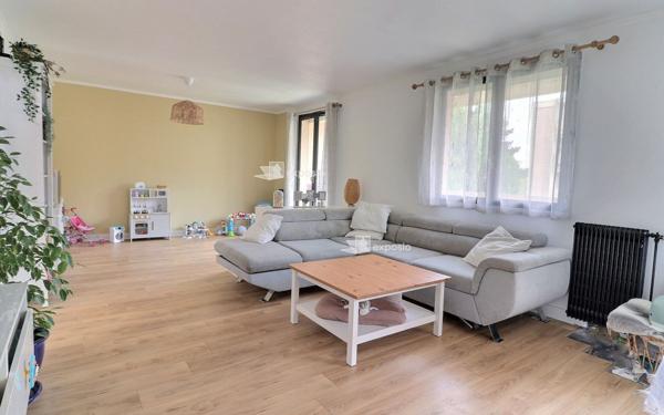 Appartement à vendre    4 pièces • 83 m2 Le Mée-sur-Seine