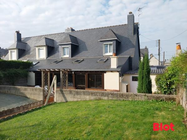 Maison 6 pièce(s)
