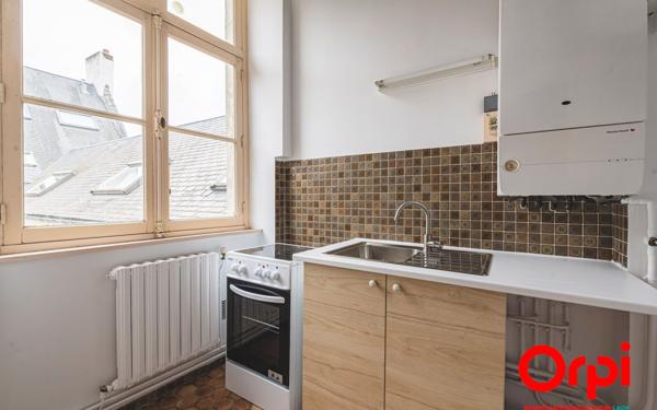 Appartement à vendre    2 pièces • 53 m2 Laon