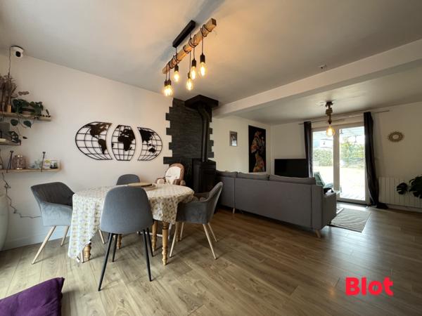 Maison 6 pièce(s)