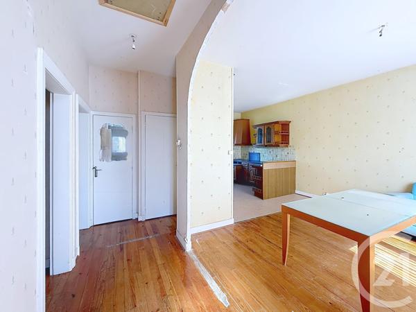 Maison à vendre  3 pièces - 74,20 m 2   ANGOULEME  - 16