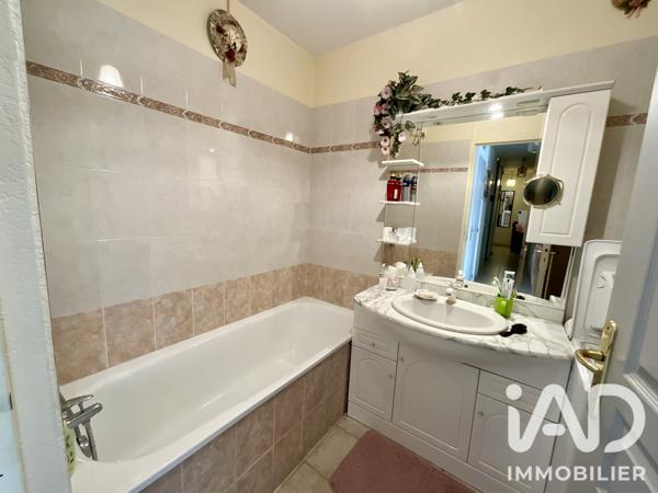 Appartement à vendre 3 pièces 78 m² Alès