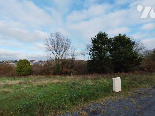 Terrain à Vendre à Lannilis (29870) environnement rare.

Nous vous proposons ce très beau ter...