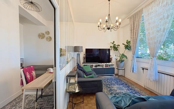 Appartement à vendre    3 pièces • 63,48 m2 Paris 16