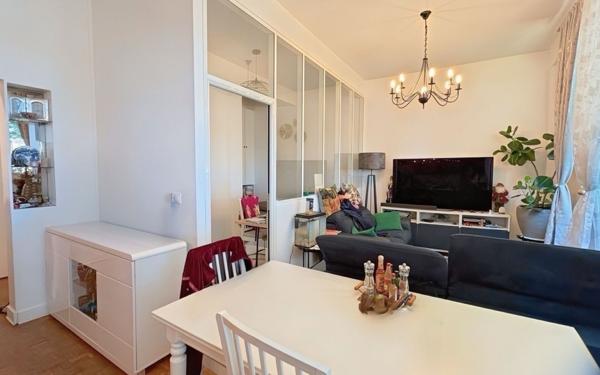 Appartement à vendre    3 pièces • 63,48 m2 Paris 16