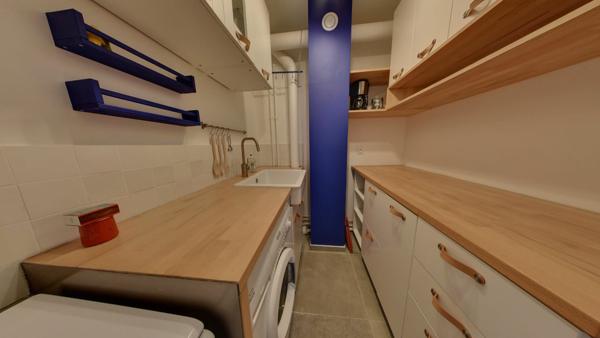 GRAND STUDIO AVEC COIN NUIT ET DRESSING