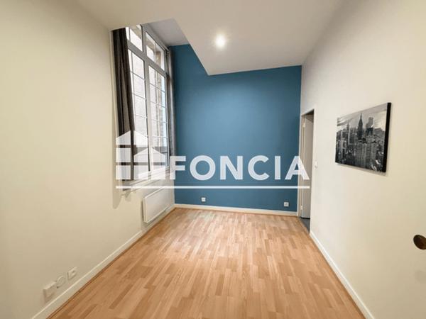 Location Appartement 2 pièces 55.74 m² - RESIDENCE 31 COURS PASTEUR Bordeaux 33000