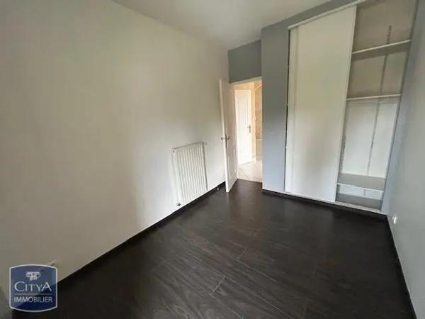 Appartement à louer 4 pièces 72.3m² Firminy (42700)