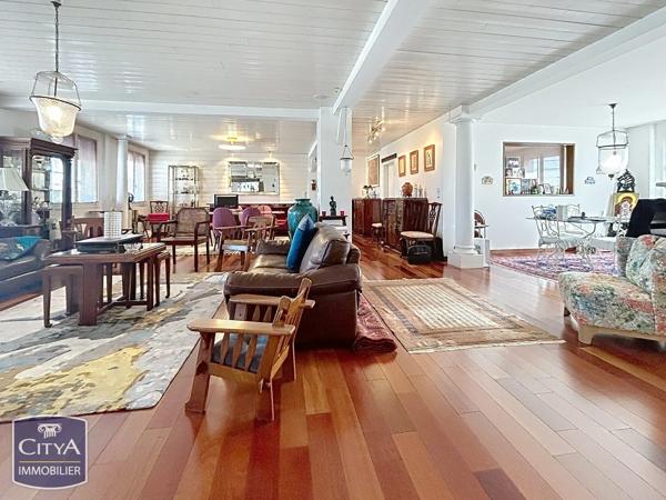 Appartement à vendre 8 pièces 325.7m² Le Mans (72000)