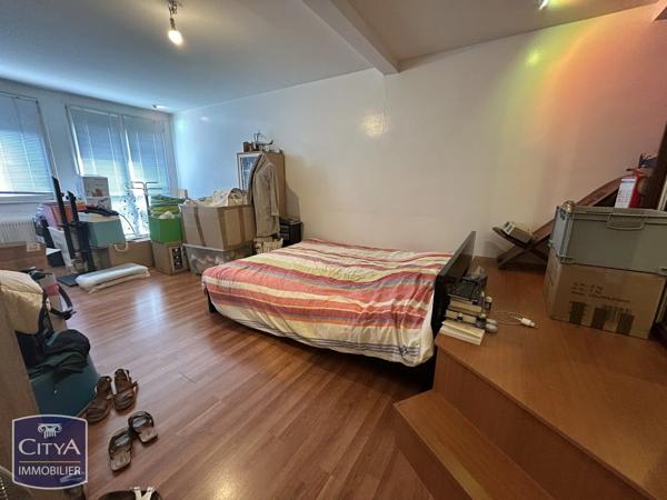 Appartement à vendre 8 pièces 325.7m² Le Mans (72000)