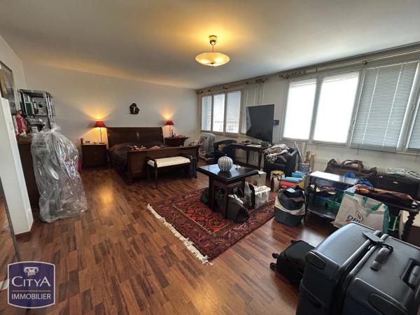 Appartement à vendre 8 pièces 325.7m² Le Mans (72000)