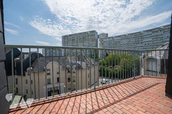 NOUVEAUTE - PLACE DES LICES - RESIDENCE AVEC ASCENSEUR