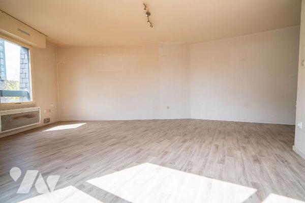 NOUVEAUTE - PLACE DES LICES - RESIDENCE AVEC ASCENSEUR