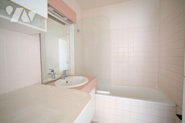 NOUVEAUTE - PLACE DES LICES - RESIDENCE AVEC ASCENSEUR