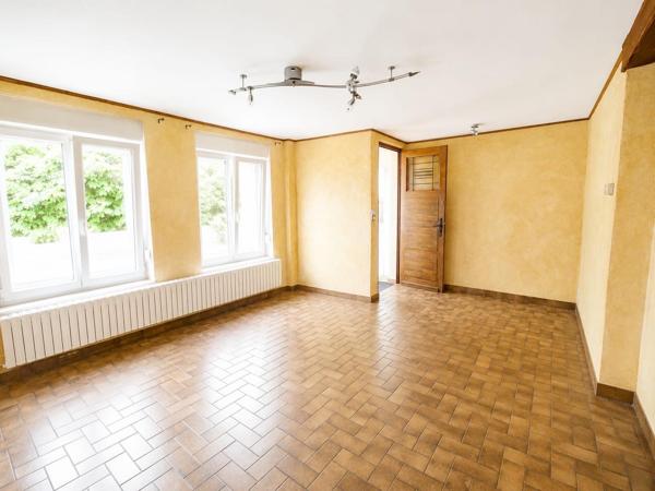 Maison mitoyenne T4 sur terrain de 2 ares environ