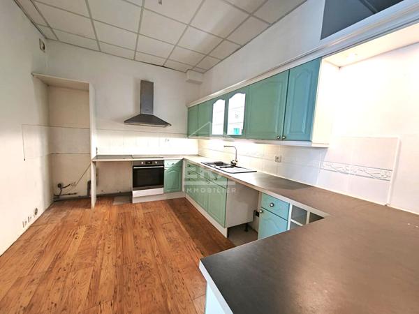Appartement Loft + Box  Marseille St Charles 80 m2