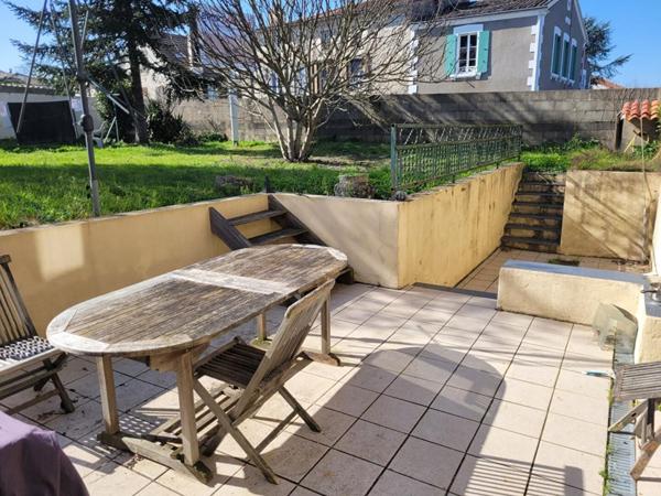 Maison Fontenay Le Comte 6 pièce(s) 164.58 m2