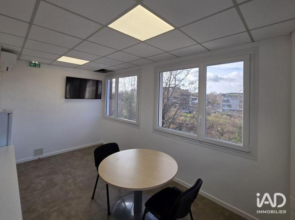Bureaux à vendre 137 m² Évry