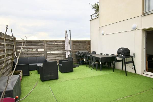 SUPERBE T5 98 M² AVEC TERRASSE GÉANTE DE 71 M² - GENNEVILLIERS , Gennevilliers