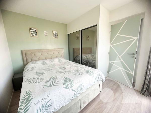 Appartement 4 pièces 81.81 m2