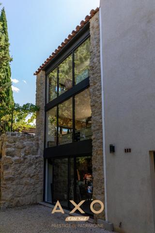 FUVEAU - MAISON - PISCINE - POOL HOUSE - GARAGE - 745 000€
