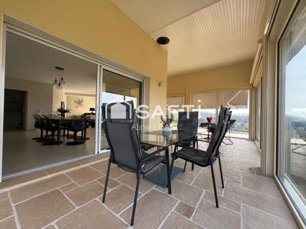 Maison  5 pièces - 158 m2