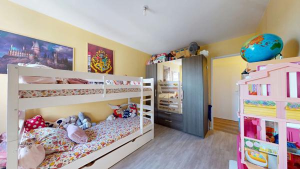 Appartement La Queue En Brie 3 pièce(s) 61.76 m2